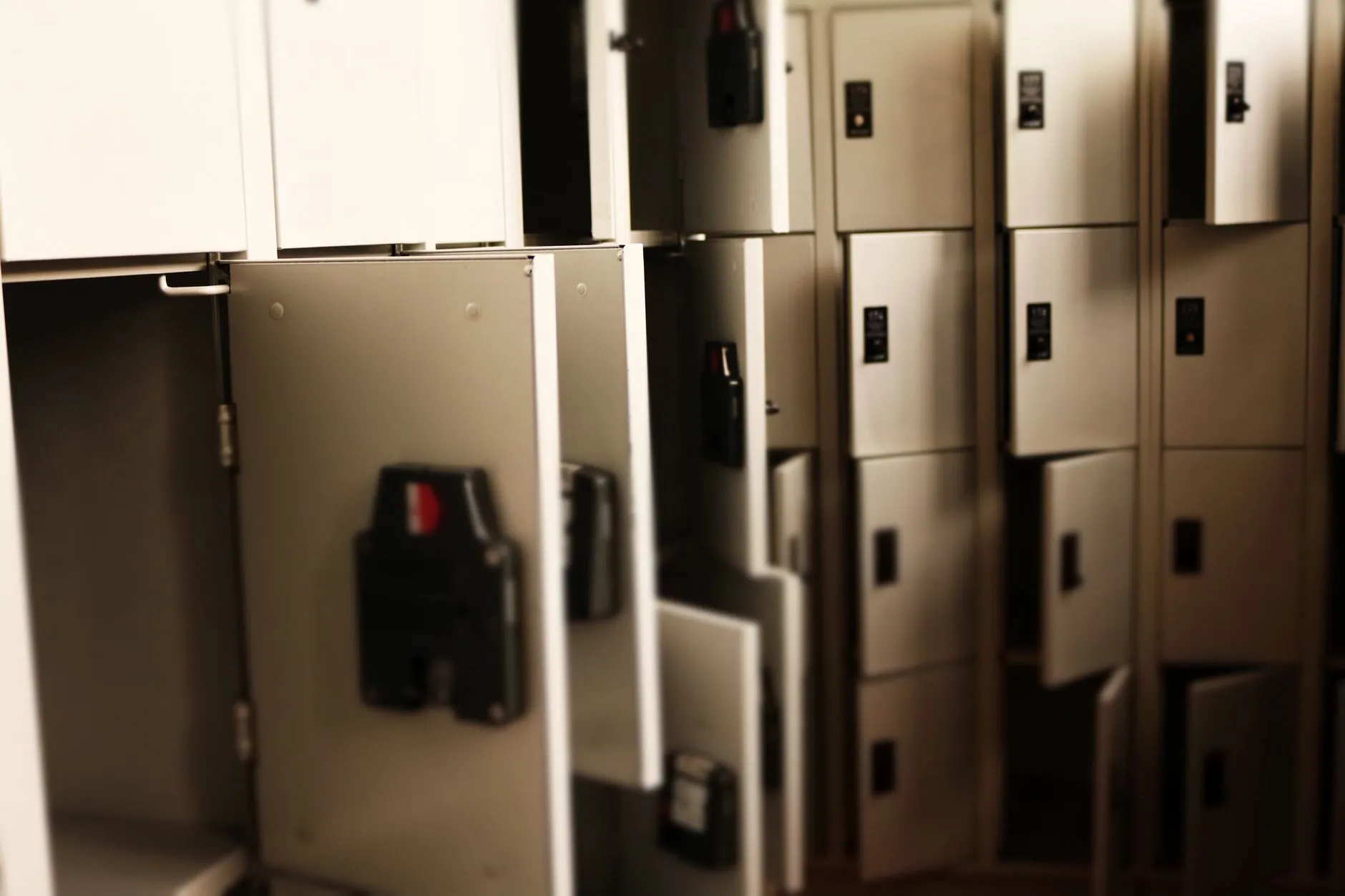 义乌日用百货供应商如何通过创意家居用品提升客单价